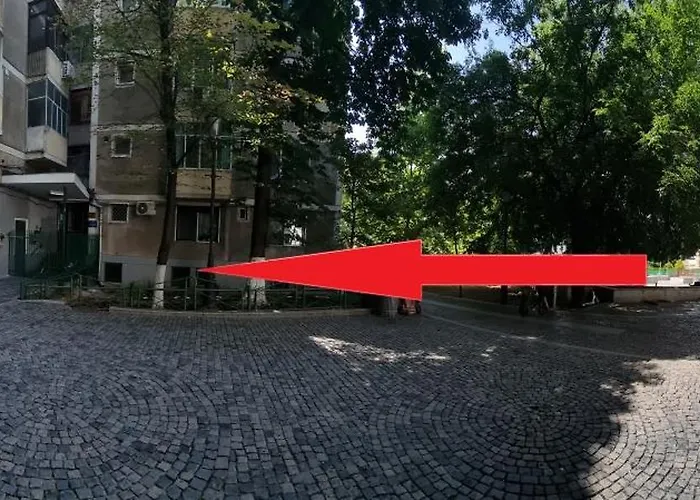 Апартаменти Charming Escape - Old Town - Pet Friendly Бухарест