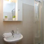 Charming Escape, Heart Of Old Town - Pet Friendly Apartamento Bucareste