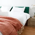 Charming Escape, Heart Of Old Town - Pet Friendly Bukarest
