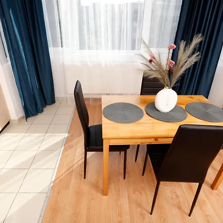 Apartament Old Town - Pet Friendly - Charming Escape