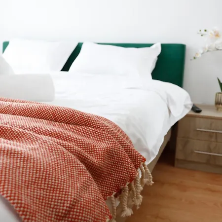 Old Town - Charming Escape - Pet Friendly Bucarest