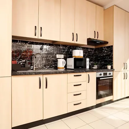 Old Town - Charming Escape - Pet Friendly *