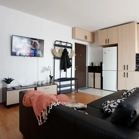 Charming Escape -pet Friendly- 1br Heart Of Old Town