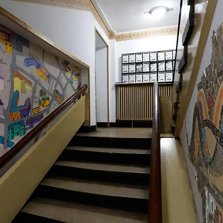 Old Town - Pet Friendly - Charming Escape * Bukareszt