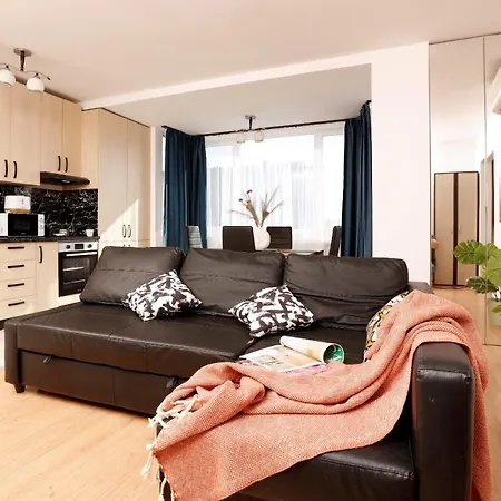 Pet Friendly- Charming Escape 1br Heart Of Old Town