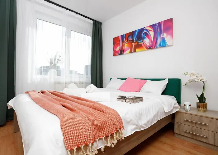 Old Town - Charming Escape - Pet Friendly *