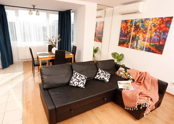 Old Town - Charming Escape - Pet Friendly